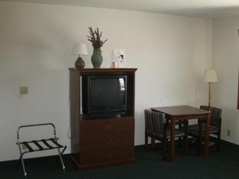 Super 8 By Wyndham Platte City Kansas City Area Екстериор снимка